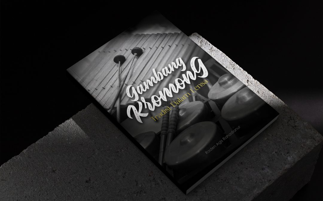 Perancangan Buku Fotografi Gambang Kromong: “GAMBANG KROMONG: TRADISI DALAM LENSA”